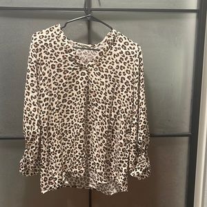 Leopard boutique blouse medium